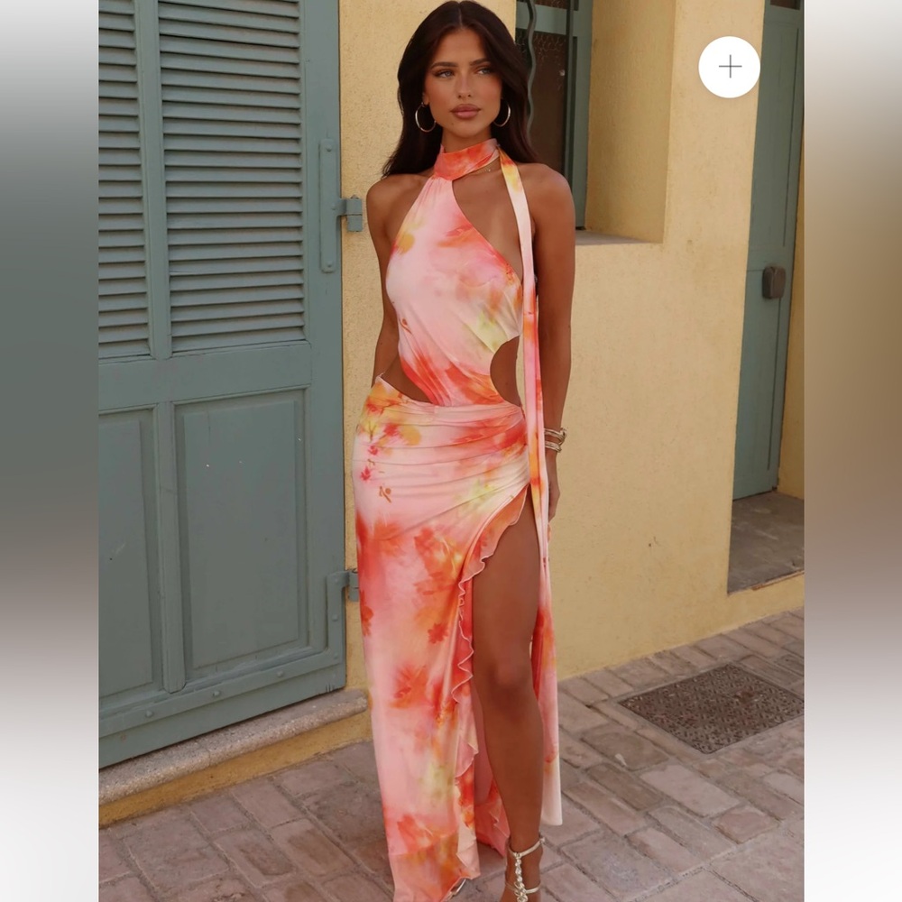 Outcast- PEPPI MAXI DRESS ZOFIA